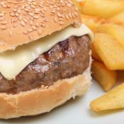 Hamburger e patatine