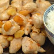Pollo alle mandorle