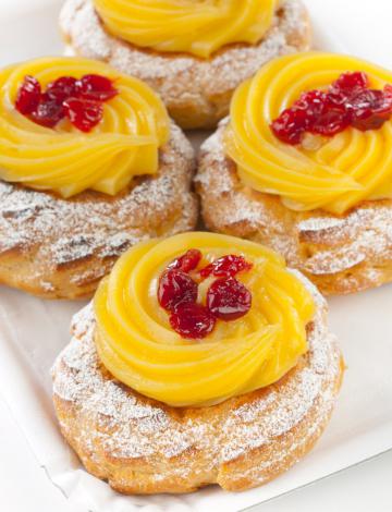 Zeppole di San Giuseppe napoletane