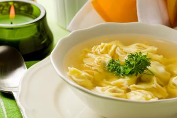Tortellini alla bolognese