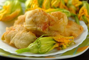 Fiori di zucca alla romana