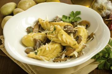 Culurgiones al sugo di funghi