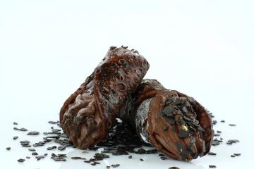 Cannoli al cioccolato