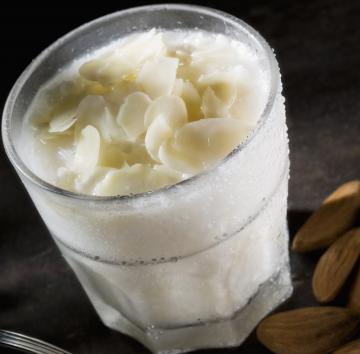 Granita di mandorle