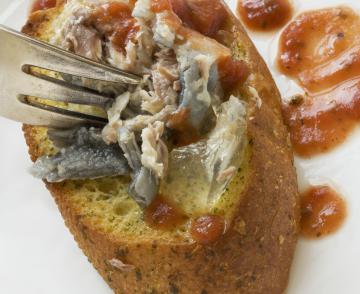 Bruschette di pesce