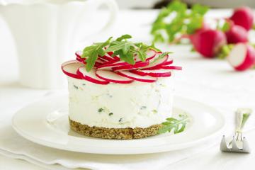 Cheesecake salato alle erbe