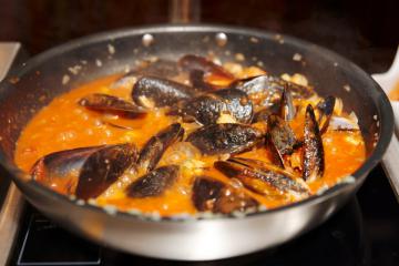 Cozze al sugo