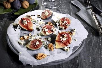 Fichi con gorgonzola e noci