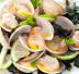 Insalata di vongole e wakame