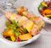 Spiedini di salmone e ananas