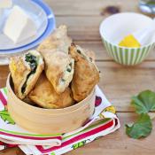 Panzerotti con spinaci e ricotta