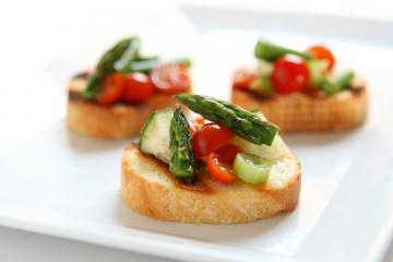 Tartine agli asparagi