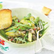 Insalata di asparagi, rucola e funghi