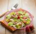 Insalata di zucchine e fragole
