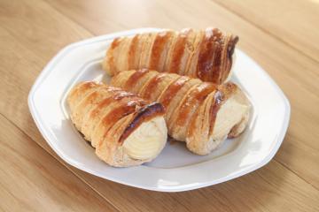 Cannoli alla crema
