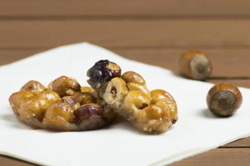 Croccante di nocciole