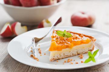 Crostata alle pesche tabacchiera