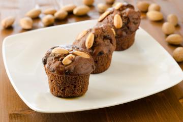 Muffin al cioccolato e mandorle
