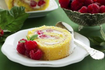 Rotolo alla crema di lamponi