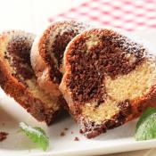 Ciambellone bicolore