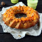 Ciambellone di zucca e noci