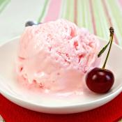 Gelato alle ciliegie