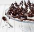 Biscotti al cioccolato con meringhe glassate