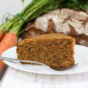Torta di carote e noci