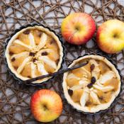 Tortine di mele, mandorle e cannella