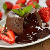 Tortino con cuore di cioccolato e fragola