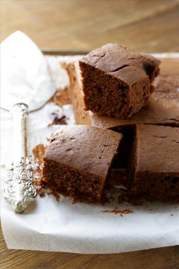 Torta allo yogurt e cioccolato