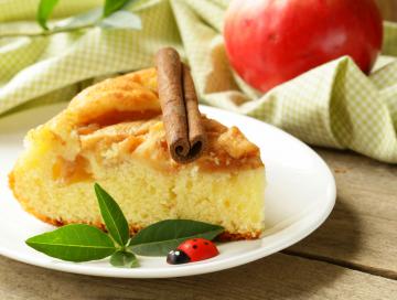 Torta di mele e cannella