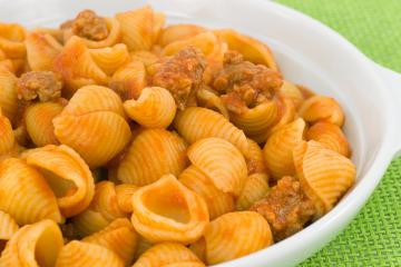 Conchiglioni al ragù