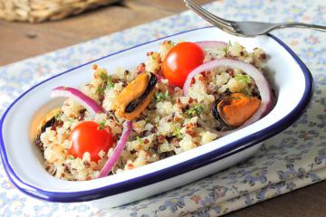 Insalata di quinoa con le cozze