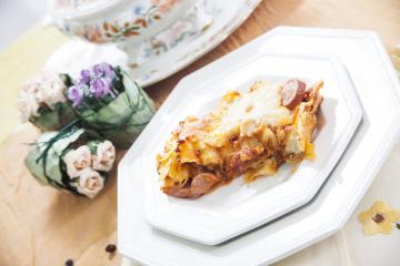 Lasagne al ragù di carne e salsiccia