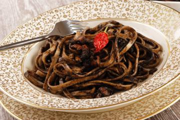 Linguine al nero di seppia