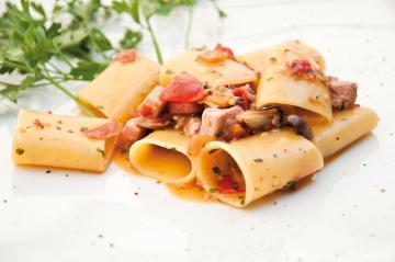 Paccheri al tonno