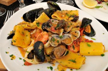 Paccheri allo scoglio