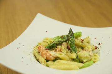 Pasta asparagi e gamberetti