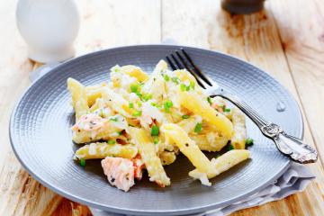 Pasta con ricotta e salmone