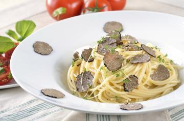 Spaghetti al tartufo