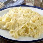 Fettuccine Alfredo