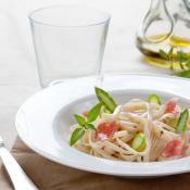 Linguine con asparagi e prosciutto