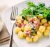 Gnocchi con pancetta e rucola