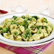 Pasta broccoli e acciughe