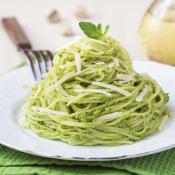 Pasta con pesto di pistacchi