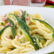 Pasta con zucchine