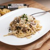 Tagliatelle panna e funghi