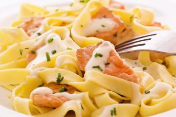 Tagliatelle al salmone