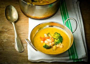 Zuppa di broccoli e fagioli